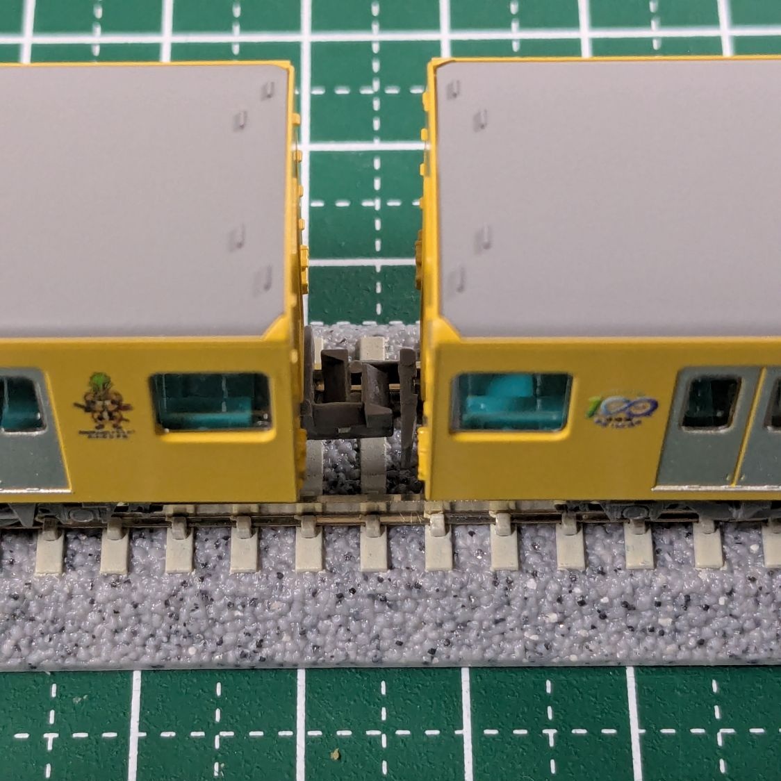 カプラー換装前の連結部間隔が分かる写真